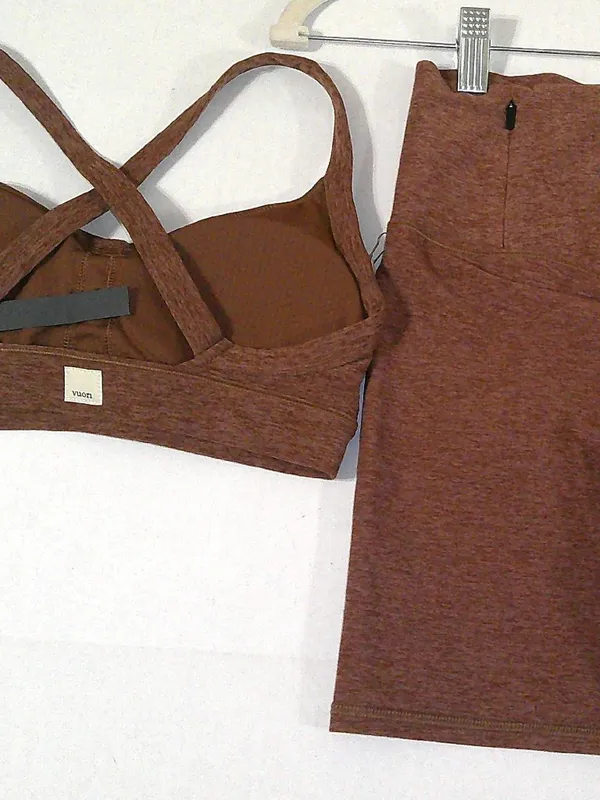 Women’s NWT Vuori set bra top and shorts XS New Clean Elevation Brown hazlenut - Image 2