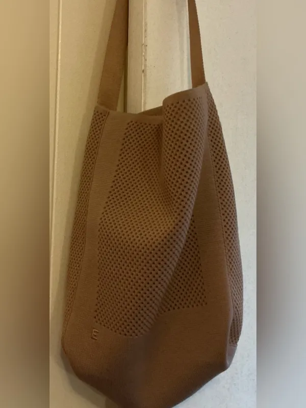 Rare Out Of Stock Brown Taupe Everlane Knit Woven Slouchy Shoulder Tote Handbag - Image 3