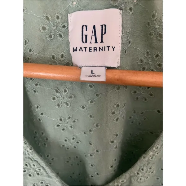 Gap Sage Green Cotton Eyelet Flutter Sleeve Button-Front Maternity Top L Spring - Image 3