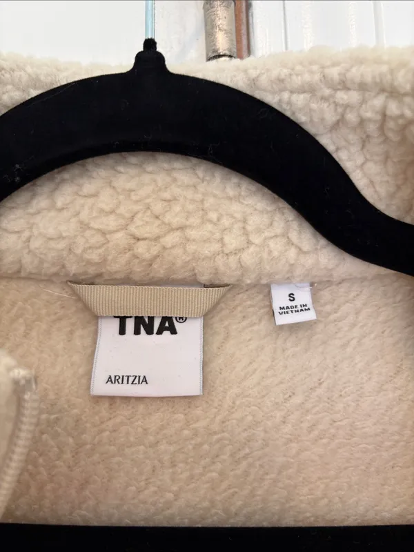 Aritzia Tna Polartec Thermal Pro Mockneck Waist Zip-Up sz Small in mullein - Image 7