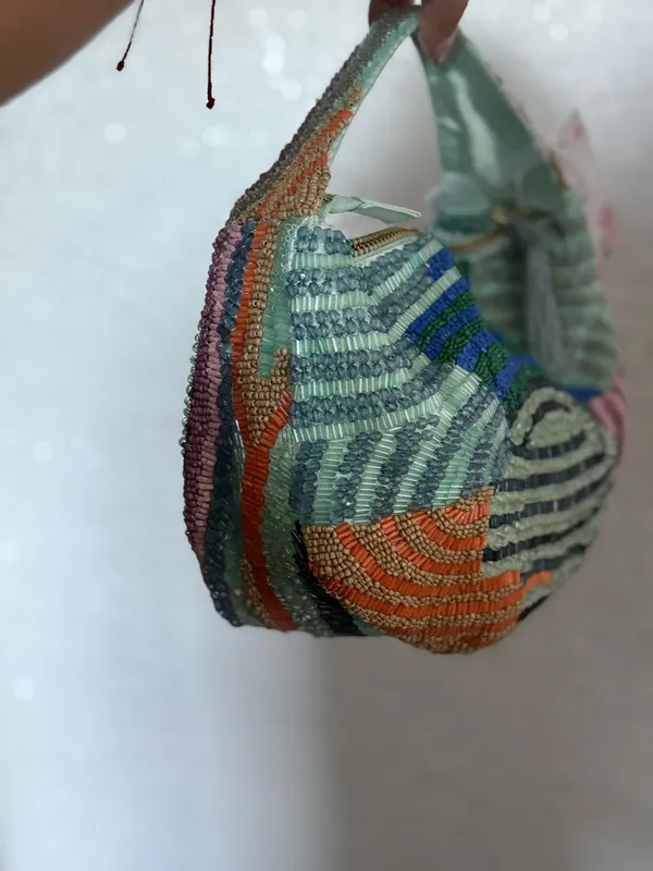 NWT Handmade Multicolor Beaded Mini Shoulder Bag Abstract Wave Mint Green Purse - Image 4