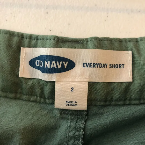 Old Navy Womens Everyday Short Twill Cotton Floral Green 2 - Image 3