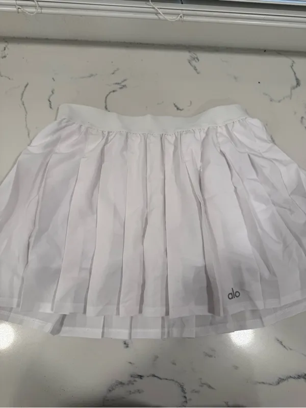 ALO Yoga White Pleated Skater Skirt - Image 2