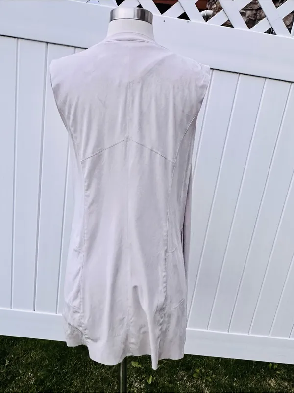 Forever 21 Suede-like Vest - Image 9