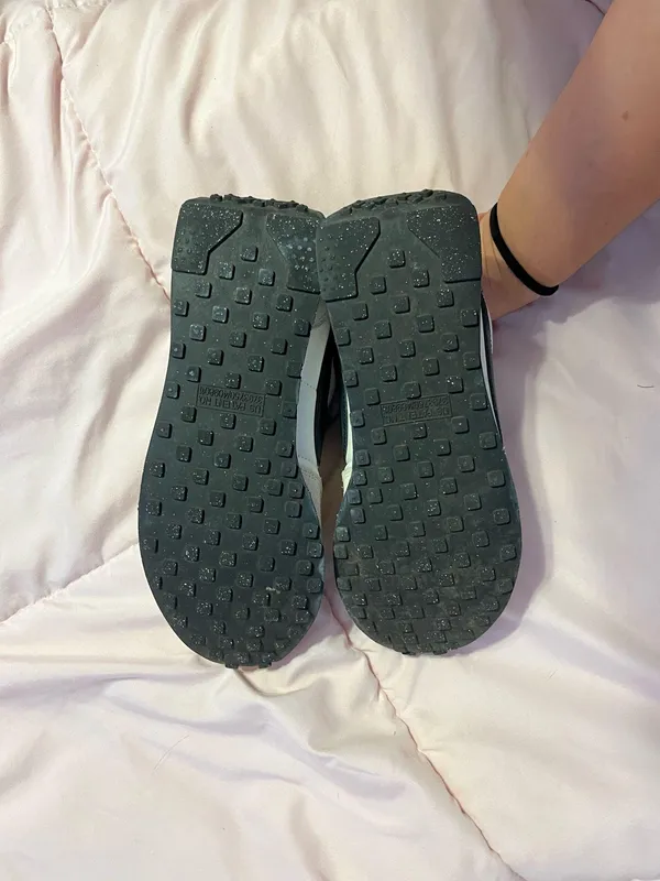 Nike shoes - Image 3