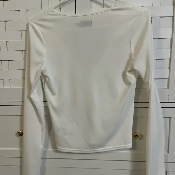 Edikted White Long Sleeve Top with rose Lace Detail - Image 3