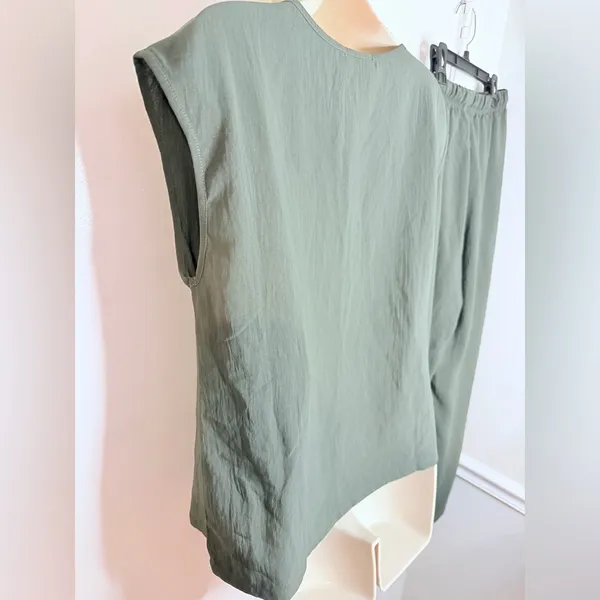 Ekouaer 2pc Lounge Set Womens M Olive Green Top & Wide Leg Pants NWT - Image 9