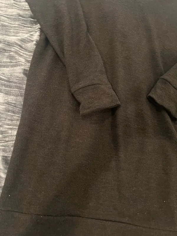 Black V-Neck Long Sleeve Sweater Dress Size L by zenana - Image 6