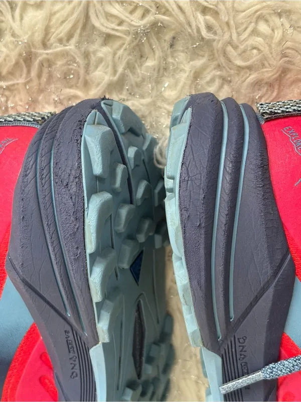 Brooks Cascadia 16 Women’s Red And Navy Running Shoes Size 8USA - Image 14
