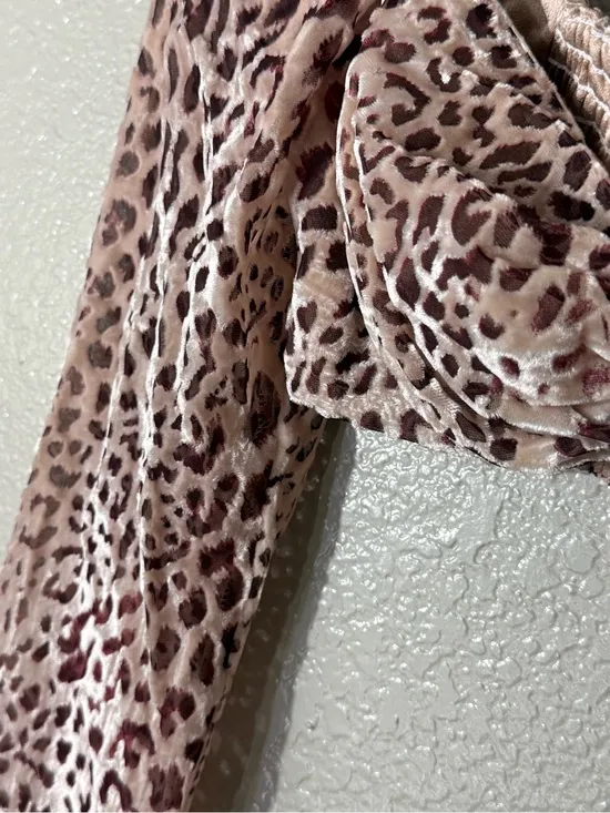Naked Wardrobe Crop Top - Image 7