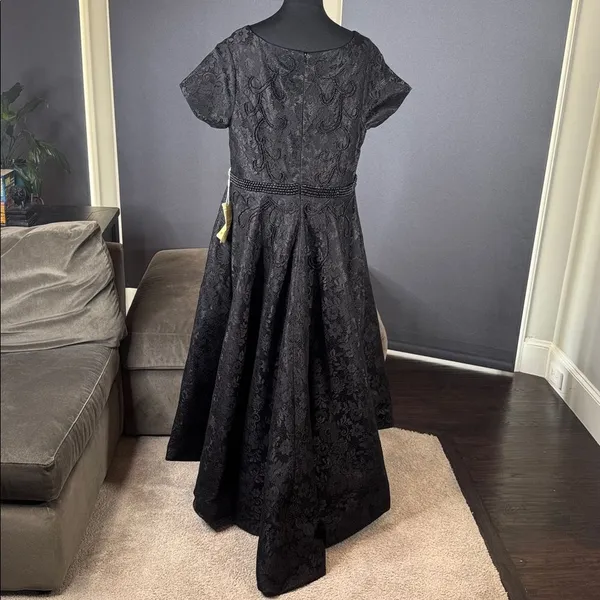 Women’s Black Satin & Lace Hi Low Prom Party Dress Beading Detail Size 18 NEW - Image 6