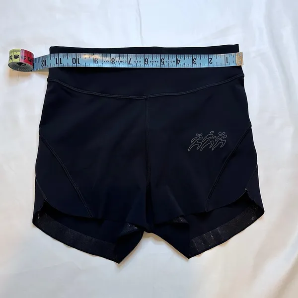 Lululemon Nulux Tight-Fit High-Rise Track Short 2.5" - Black - 4 - Image 9
