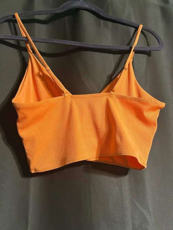 Women’s workout top Orange Size M - Image 3