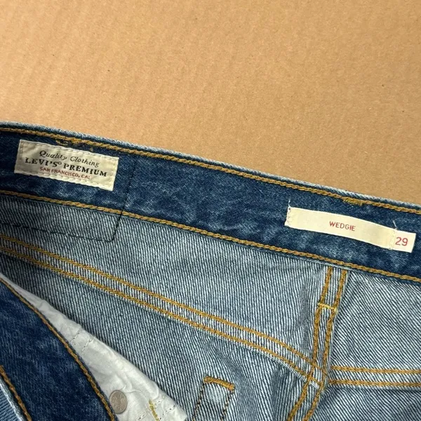 Levi’s‎ Wedgie Straight Fit Denim High Rise Button Fly Jeans Medium Wash - Image 10