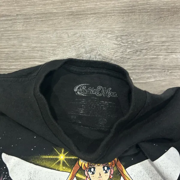 Sailor Moon Hot Topic T-Shirt - Image 3