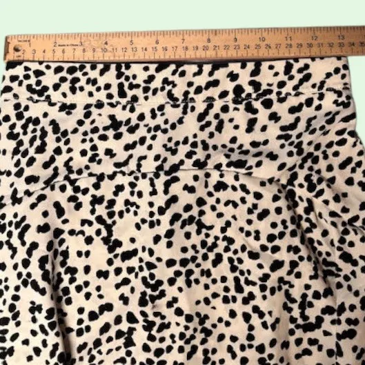 Womens Skirt Mini Skater‎ Style Beige Black Dotted Pattern - Image 3