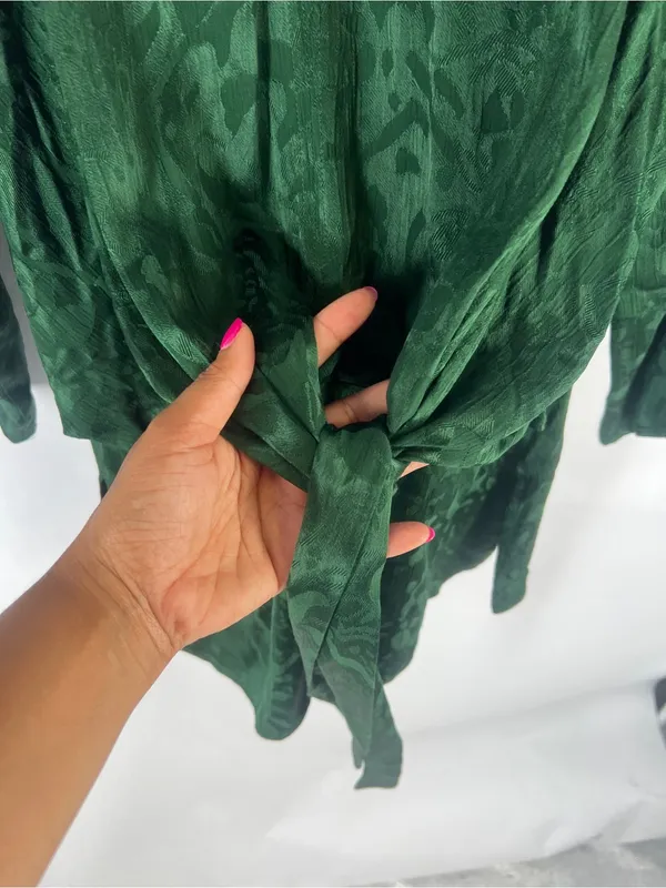 Zara Woman Knotted Jacquard Blouse Bottle Green Tie Front Size M - Image 6