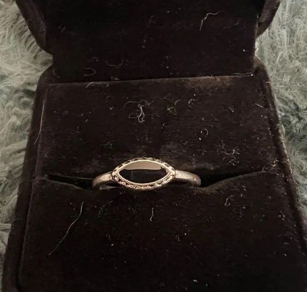 Women’s Stainless Steel Silver Band Size 7 - Image 2