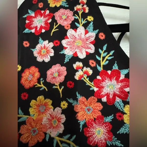 Savanna Jane Floral Embroidered Dress - Image 3