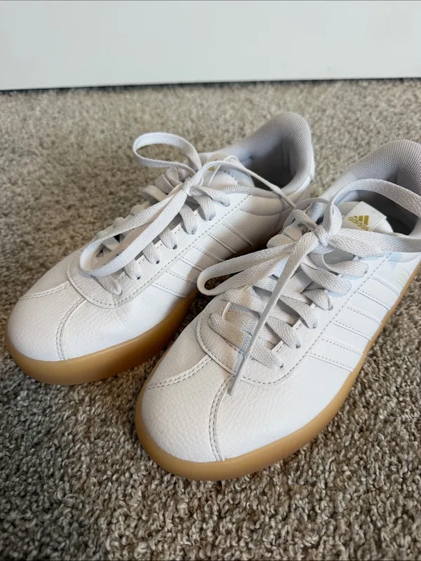 White adidas - Image 3