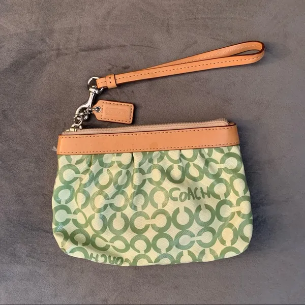 EUC Coach Op Art Signature Wristlet - Image 3