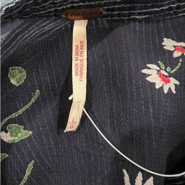 Free People Hearts and Colors Top Size Large - Image 7