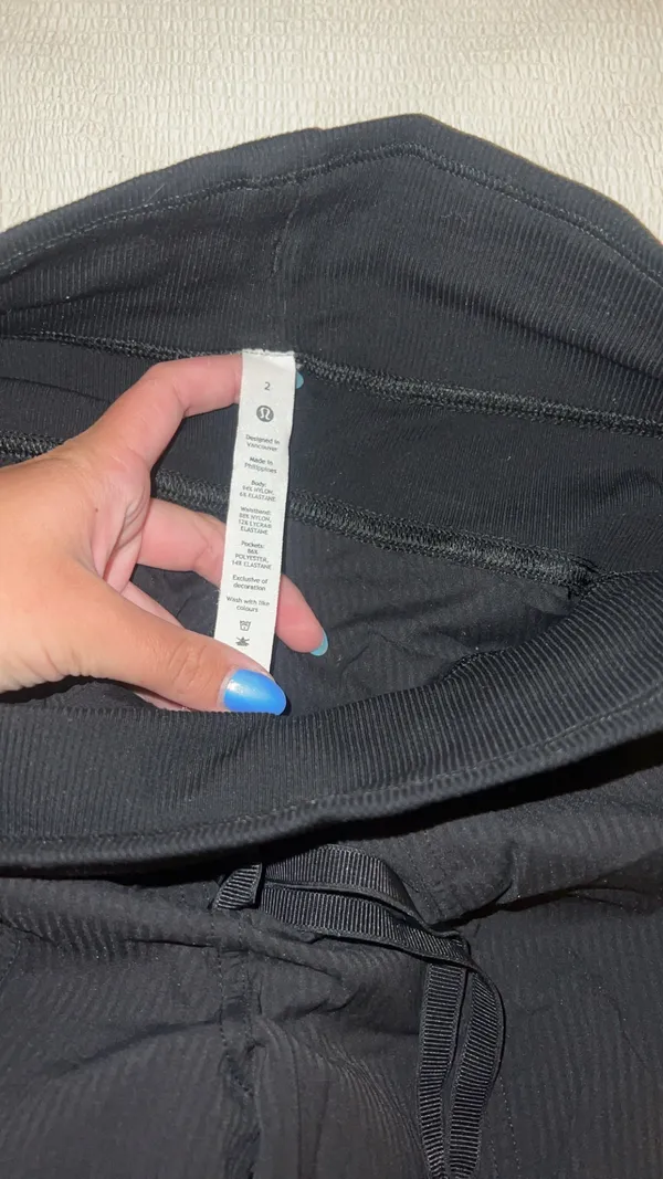 Lululemon Joggers - Image 3