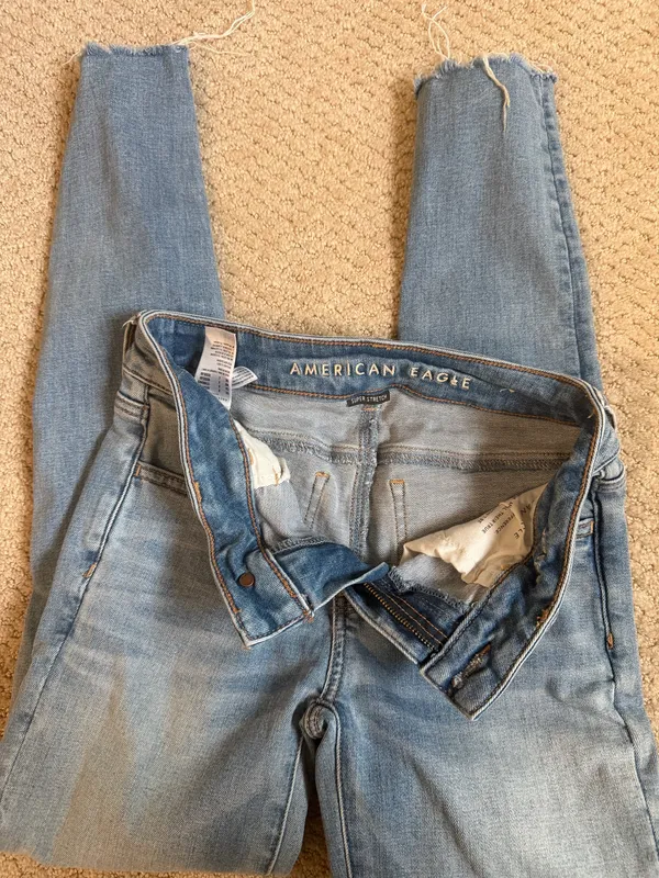 American Eagle Super Stretch Jeans - Image 3