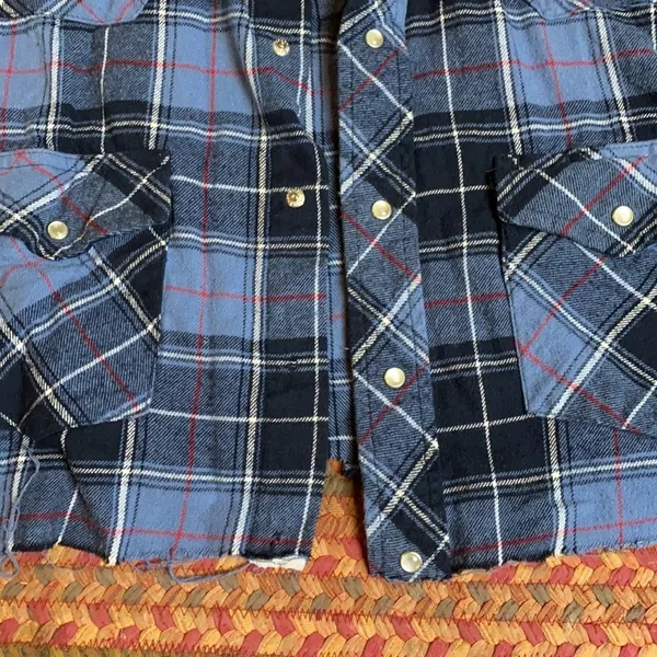 Vtg Blue Flannel Wrangler Pearl Snap Crop Cut Off Western Cowgirl - Image 3