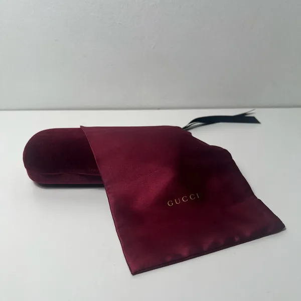 Gucci Red Velvet Large Clamshell Hard Sunglasses Eye Glasses Case - Image 5