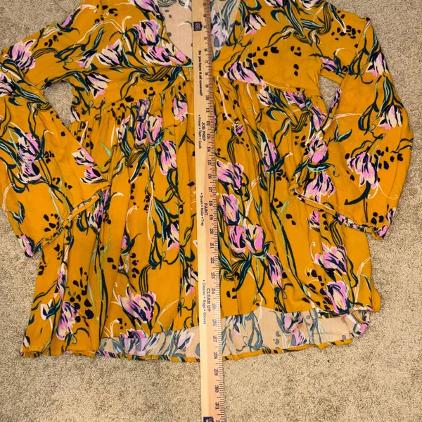Free‎ People Mustard Yellow Floral Bell Sleeve Babydoll Tunic Top Boho Small - Image 9