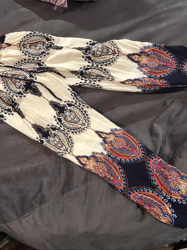 Bohemian Elastic-Waist Printed Palazzo Pants - Cream & Navy - Image 3