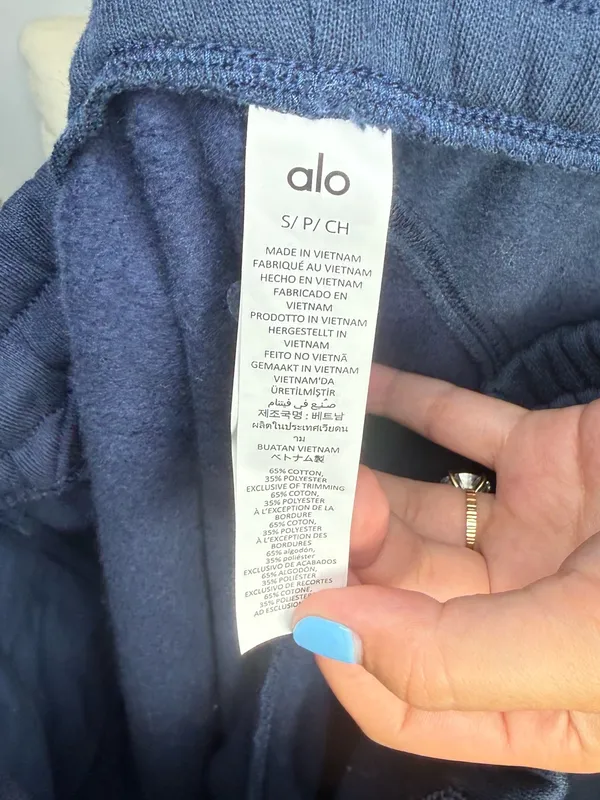 Alo Yoga Make Waves Sweatpants 30" Size small - Image 7