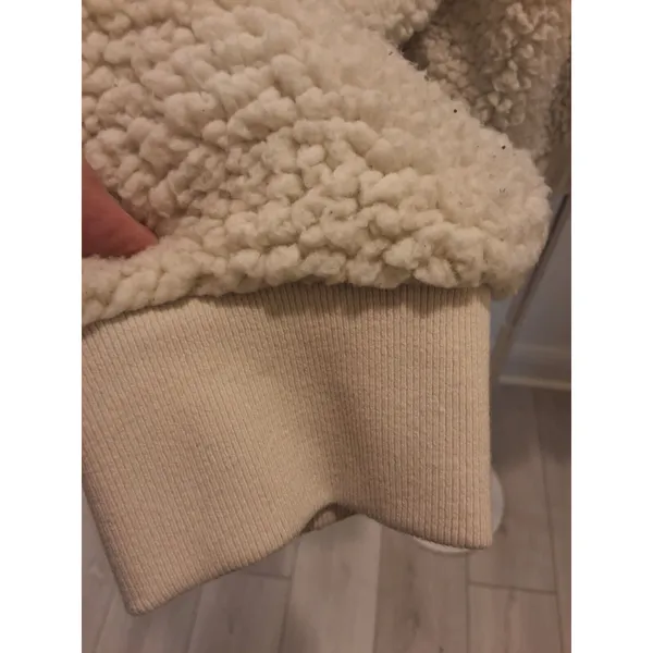Victoria's Secret PINK Size M Cream/Ivory Sherpa 1/4 Zip Fleece Pullover - Image 3