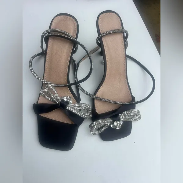 Elegant Black and Silver Strappy Heels - Image 2