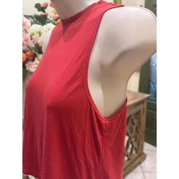 Red sleeveless high neck tank top size XS - Image 4