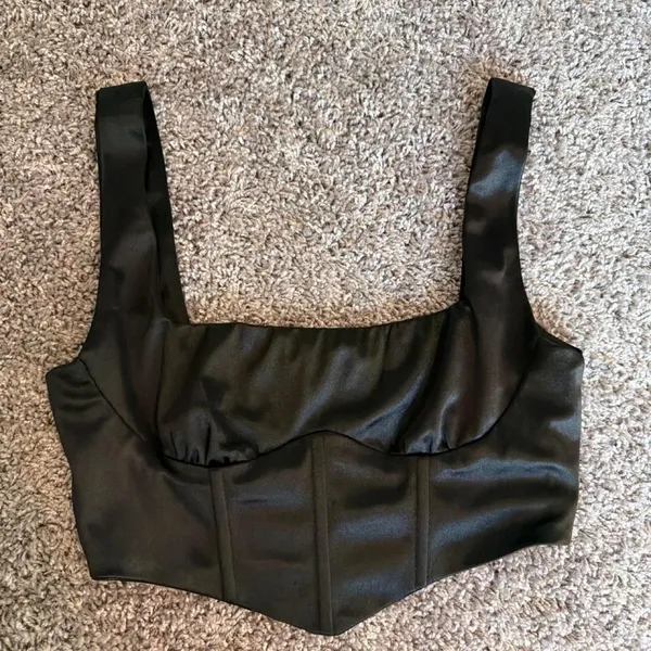 Princess Polly black faux leather crop top bustier - Image 2