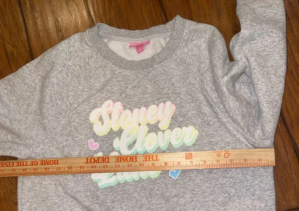 Stoney Clover Lane Heather Gray Sweatshirt top shirt woman’s large EUC - Image 4