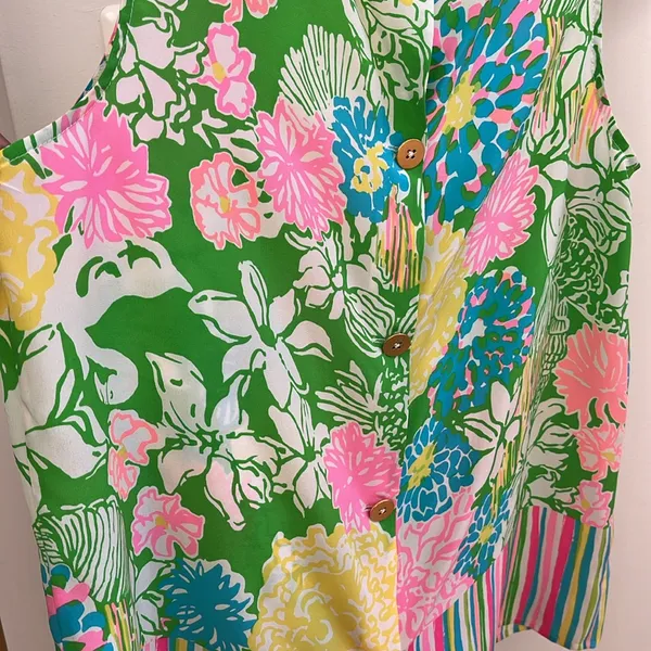 Lilly Pulitzer size medium silk top - Image 11