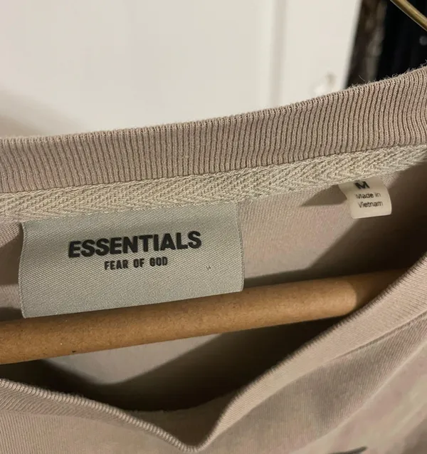 Fear of God Essentials Boxy T-Shirt - Image 4