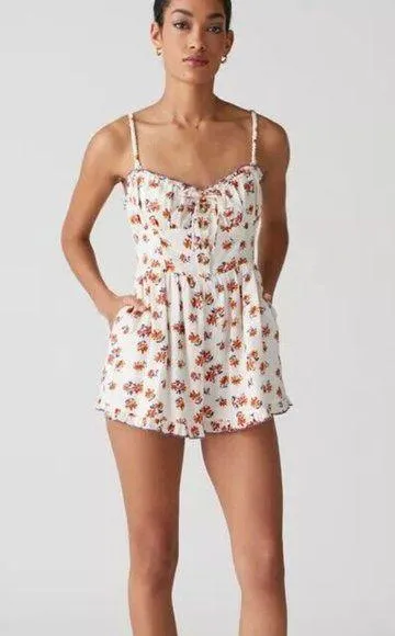 Urban Outfitters Floral Romper - Image 4