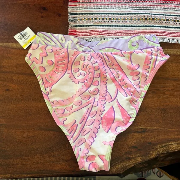 River Island Swim‎ Bikini Bottom Lilac Paisley Print Pink Pattern NWT US Size 4 - Image 3