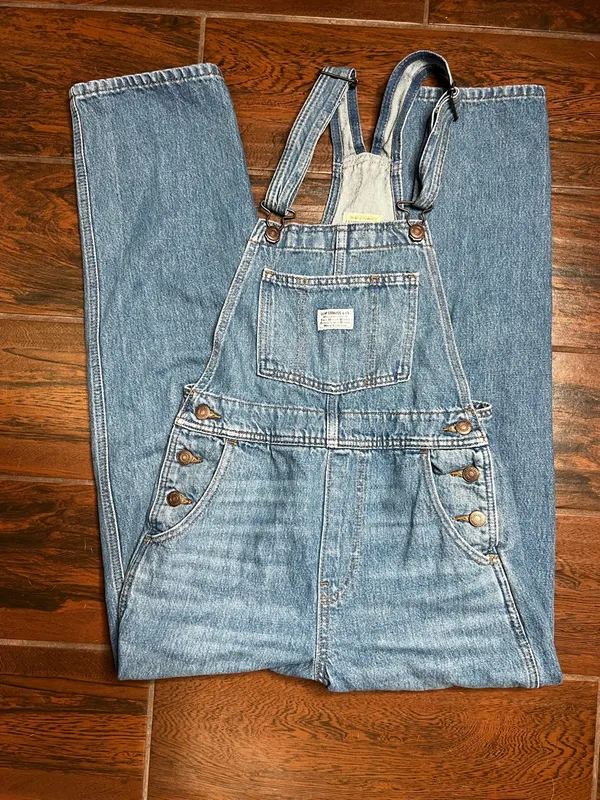 Levi’s Medium Wash Straight Leg Denim Jeans Overalls Women’s Size Medium - Image 2