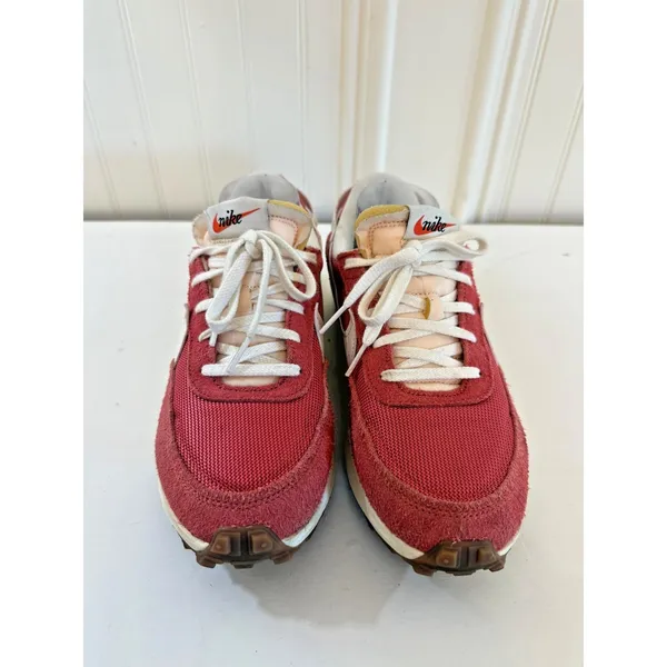 Nike Waffle Debut Vintage Suede Women 8.5 Red‎ White Shoes Athletic DX2931-600 - Image 2