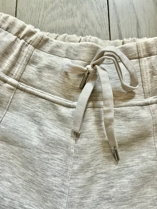 Lululemon Grey Soft Ambitions Short - Image 6