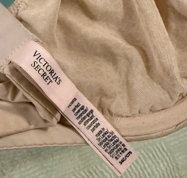 Victorias Secret Perfect Coverage Minimizer Bra 34C - Image 3