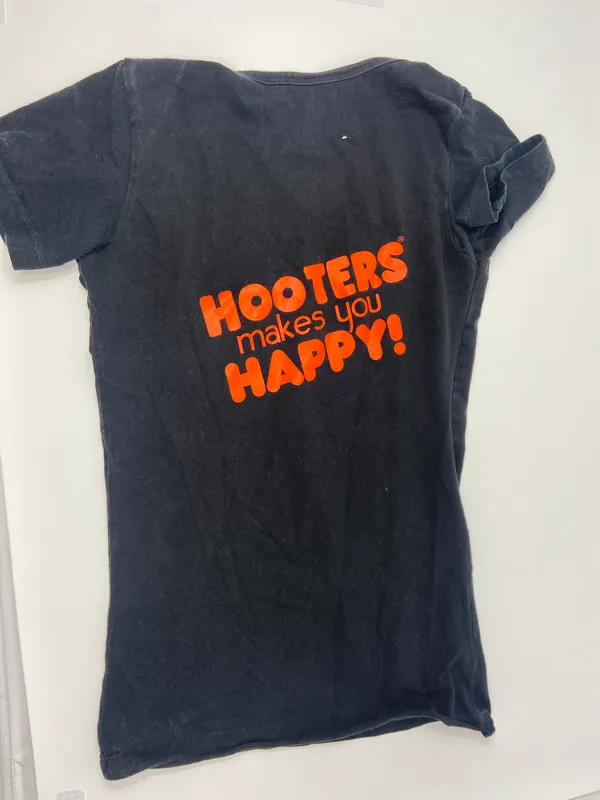 Hooters Top - Image 2