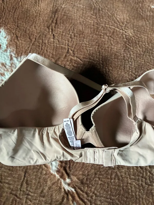 Victoria's Secret T-shirt lightly lined full coverage bra size 38C No flaws - Image 3