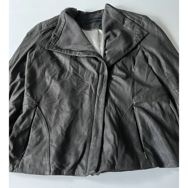 Elie Tahari Jeanette Drape Front Leather Jacket Small - Image 5