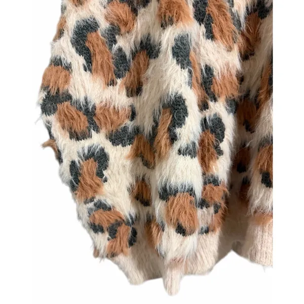 Nectar Clothing Fuzzy‎ Leopard Print Sweater Women's Size Medium - Image 7